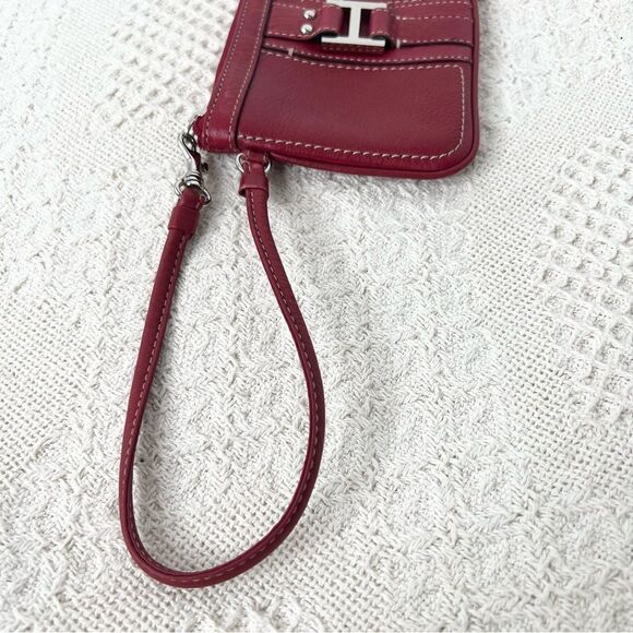Fossil Red Leather Wristlet Clip In Pouch Bag Charm Minimalist - Picture 3 of 9